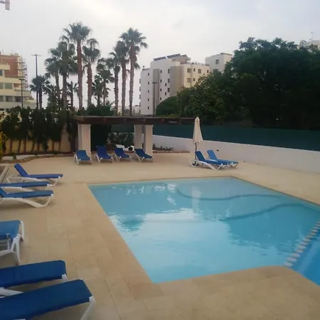 Homestay Privada Marina Botafoch 2 *